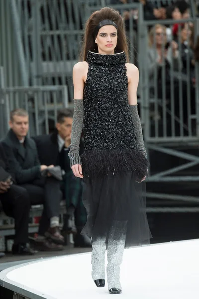 Look 95